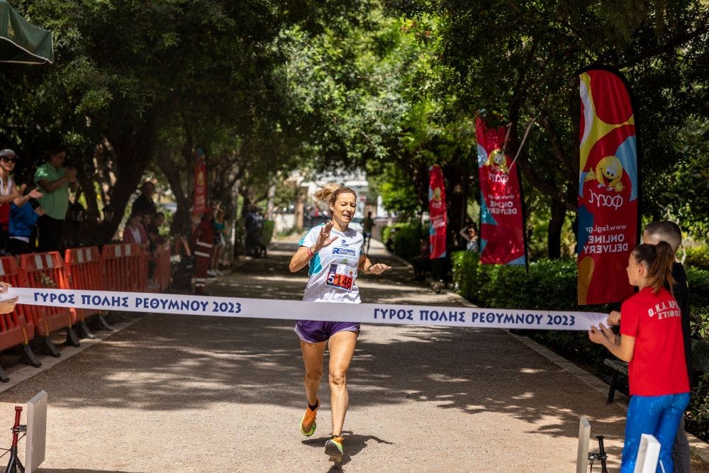 Μεγάλη συμμετοχή και όμορφες εικόνες στον 13ο Γύρο Πόλης Ρεθύμνου (pics) runbeat.gr